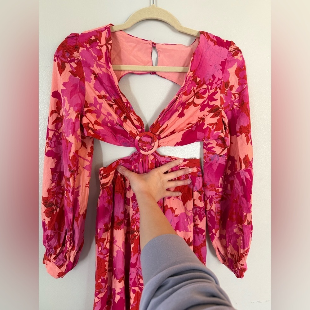 All About May Floral Long Sleeve Cut Out Maxi Dress Size 2 - Picture 7 of 7